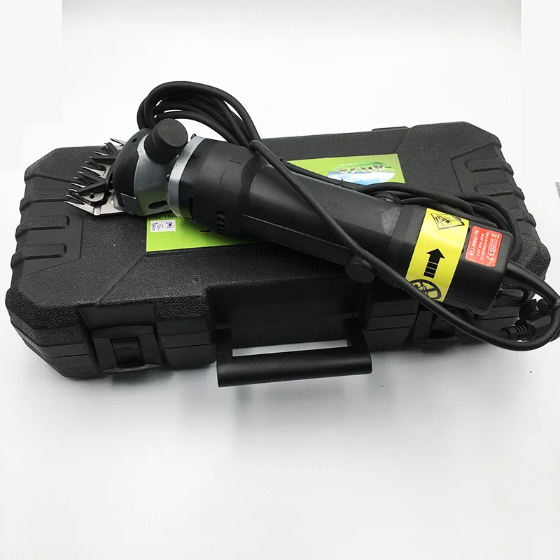 Electric 450w Sheep/Goats Shearing Clipper + 13 Tooth Straight Blade High Power Cut Wool
Electric 450w Sheep/Goats Shearing Clipper + 13 Tooth Straight Blade High Power Cut Wool