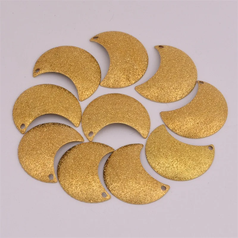 50PCS 18*22.5mm Copper Material Moon Shape Charm Moon Disc Pendant for Earring Necklace DIY Handmade Jewelry Making
50PCS 18*22.5mm Copper Material Moon Shape Charm Moon Disc Pendant for Earring Necklace DIY Handmade Jewelry Making
