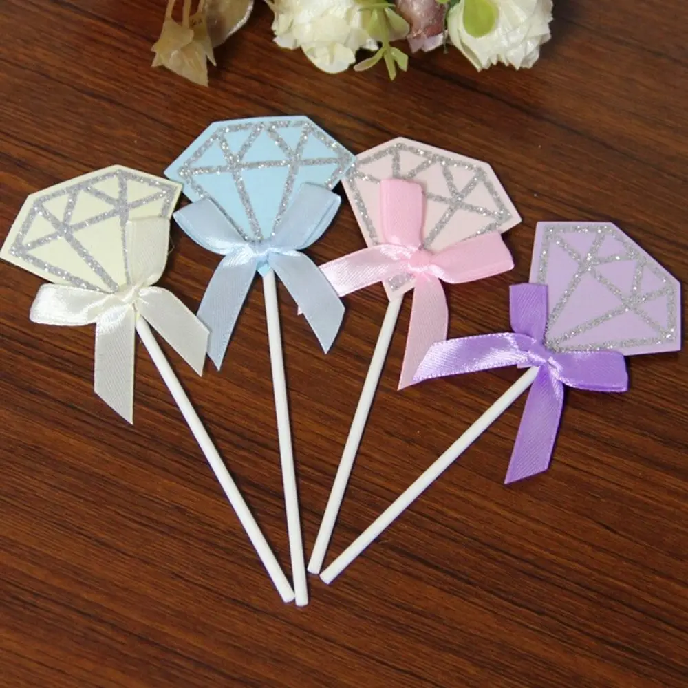 5pcsDiamond Paper Cupcake Flags Birthday Party Decorations Christmas Cake decorations Cake Toppers Sticks Banner Flags
5pcsDiamond Paper Cupcake Flags Birthday Party Decorations Christmas Cake decorations Cake Toppers Sticks Banner Flags