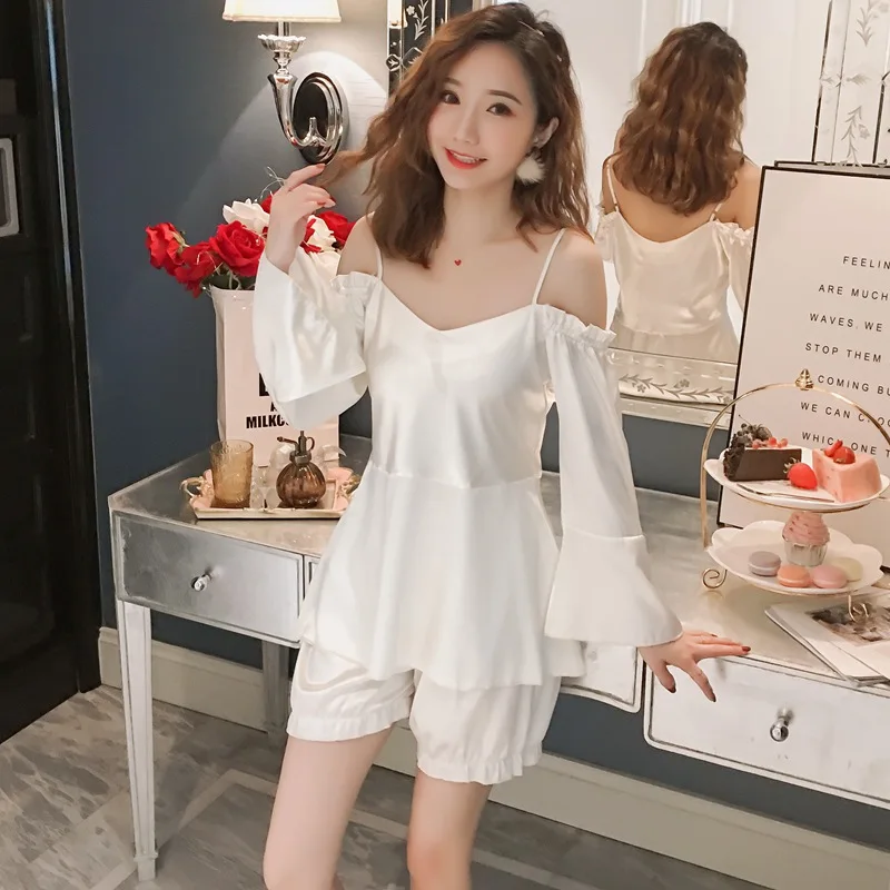 Sexy Silk Satin Lingerie Top + Shorts Pajamas Sets for Women 2019 Summer Spaghetti Strap Sleepwear Homewear Pijama Mujer Clothes
Sexy Silk Satin Lingerie Top + Shorts Pajamas Sets for Women 2019 Summer Spaghetti Strap Sleepwear Homewear Pijama Mujer Clothes