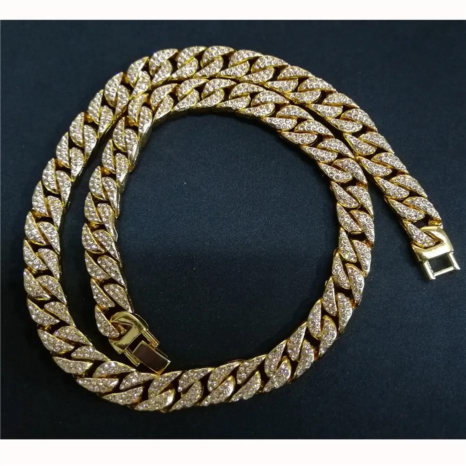Chunky Cuban Chain Necklace For Men 26inch Gold Color Hip Hop Iced Out Rhinestones CZ Cubic Zirconia Rapper Necklace Jewelry
Chunky Cuban Chain Necklace For Men 26inch Gold Color Hip Hop Iced Out Rhinestones CZ Cubic Zirconia Rapper Necklace Jewelry