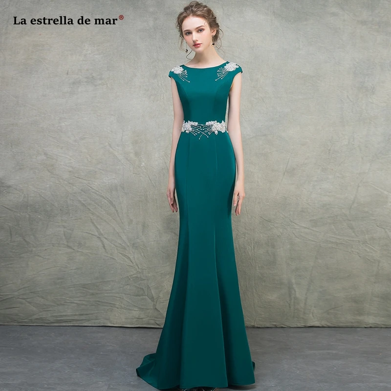 Abito damigella donna2021 new Scoop neck satin crystal cap sleeve teal green sexy mermaid bridesmaid dresses trailing
Abito damigella donna2021 new Scoop neck satin crystal cap sleeve teal green sexy mermaid bridesmaid dresses trailing