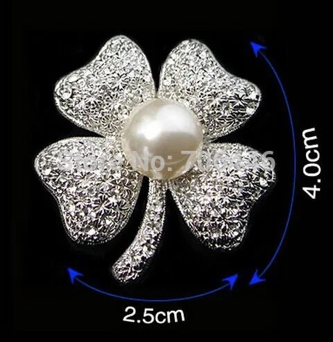 

1.8 Inch Vintage Look Silver Plated Clear Rhinestone Diamante Ivory Pearl Clover Brooch