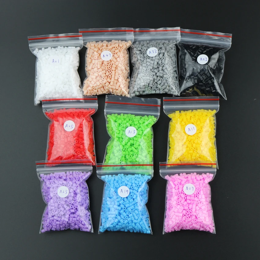 1000pcs/bag 10colors Hama Beads 2.6mm PUPUKOU Beads Creative DIY 3D Puzzle Box Tangram Jigsaw Board Games Kids Educational Toys
1000pcs/bag 10colors Hama Beads 2.6mm PUPUKOU Beads Creative DIY 3D Puzzle Box Tangram Jigsaw Board Games Kids Educational Toys