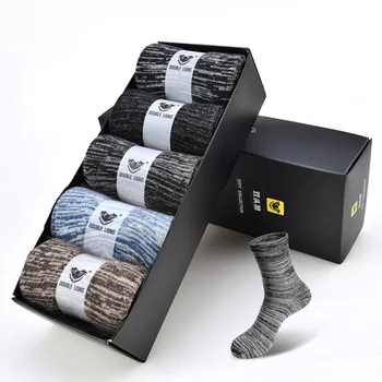 (5 pairs / lot ) brand men socks Free shipping combed cotton colorful dress socks no gift box Fashion Casual Classic Boat Sock
(5 pairs / lot ) brand men socks Free shipping combed cotton colorful dress socks no gift box Fashion Casual Classic Boat Sock