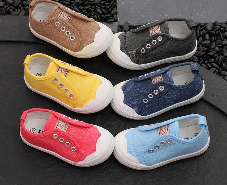 2017 Fashion Children Shoes Children's shoes boys and girls shallow mouth sets canvas shoes Baby casual shoes 22-27#
2017 Fashion Children Shoes Children's shoes boys and girls shallow mouth sets canvas shoes Baby casual shoes 22-27#