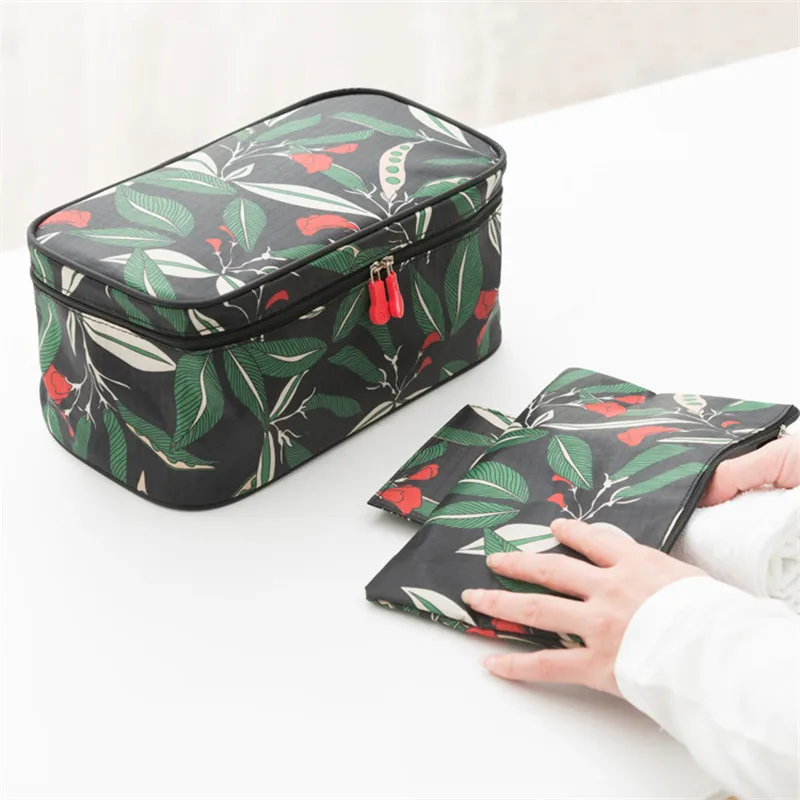 Floral Pattern Waterproof Underwear Bra Storage Bag Portable Large Capacity Travel Organizer Pouch Socks Towel Container Case
Floral Pattern Waterproof Underwear Bra Storage Bag Portable Large Capacity Travel Organizer Pouch Socks Towel Container Case