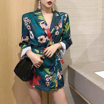 2019 Autumn Elegant Blazer Feminino Women Print Floral Long Sleeve Blazer Notched Collar Coat Female Fashion Suit Outerwear R933
2019 Autumn Elegant Blazer Feminino Women Print Floral Long Sleeve Blazer Notched Collar Coat Female Fashion Suit Outerwear R933