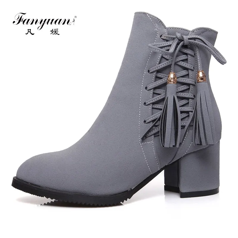 Fanyuan 2018 Lady Faux Suede Warm Ankle Boots Women Pointed Toe Tassel High Heel Boot Female Sweet Daily Footwears Size 32-43
Fanyuan 2018 Lady Faux Suede Warm Ankle Boots Women Pointed Toe Tassel High Heel Boot Female Sweet Daily Footwears Size 32-43