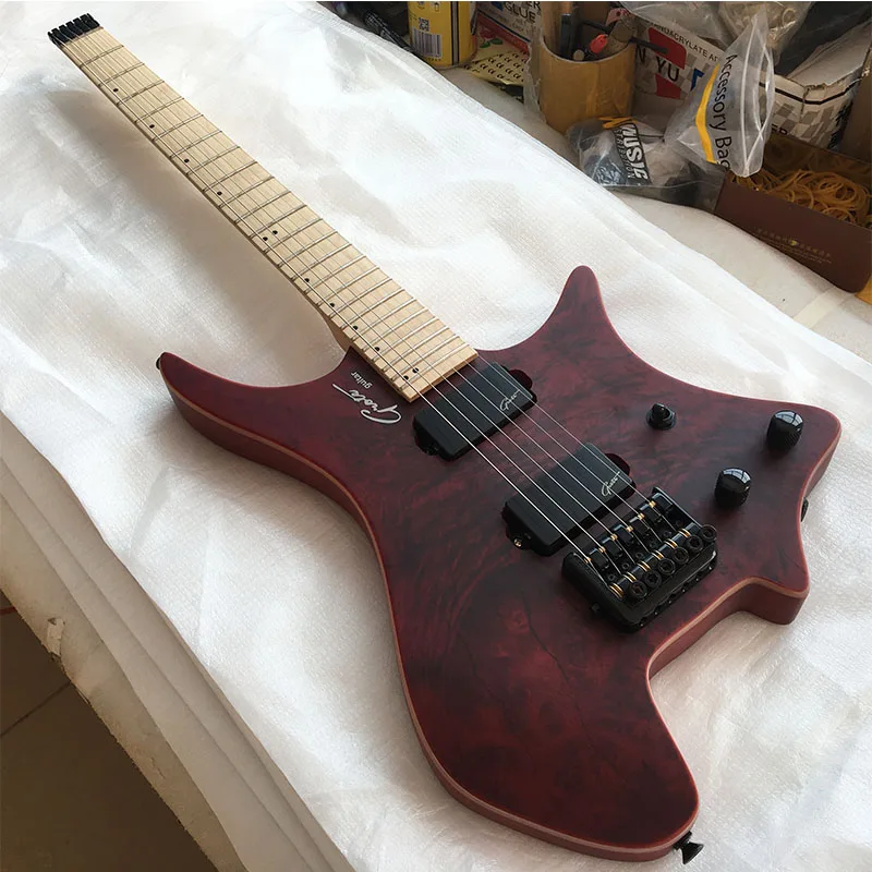 Grote, satin red Burl wood top headless electric guitar, new 24 quality guitars, black hardware, real photos
Grote, satin red Burl wood top headless electric guitar, new 24 quality guitars, black hardware, real photos