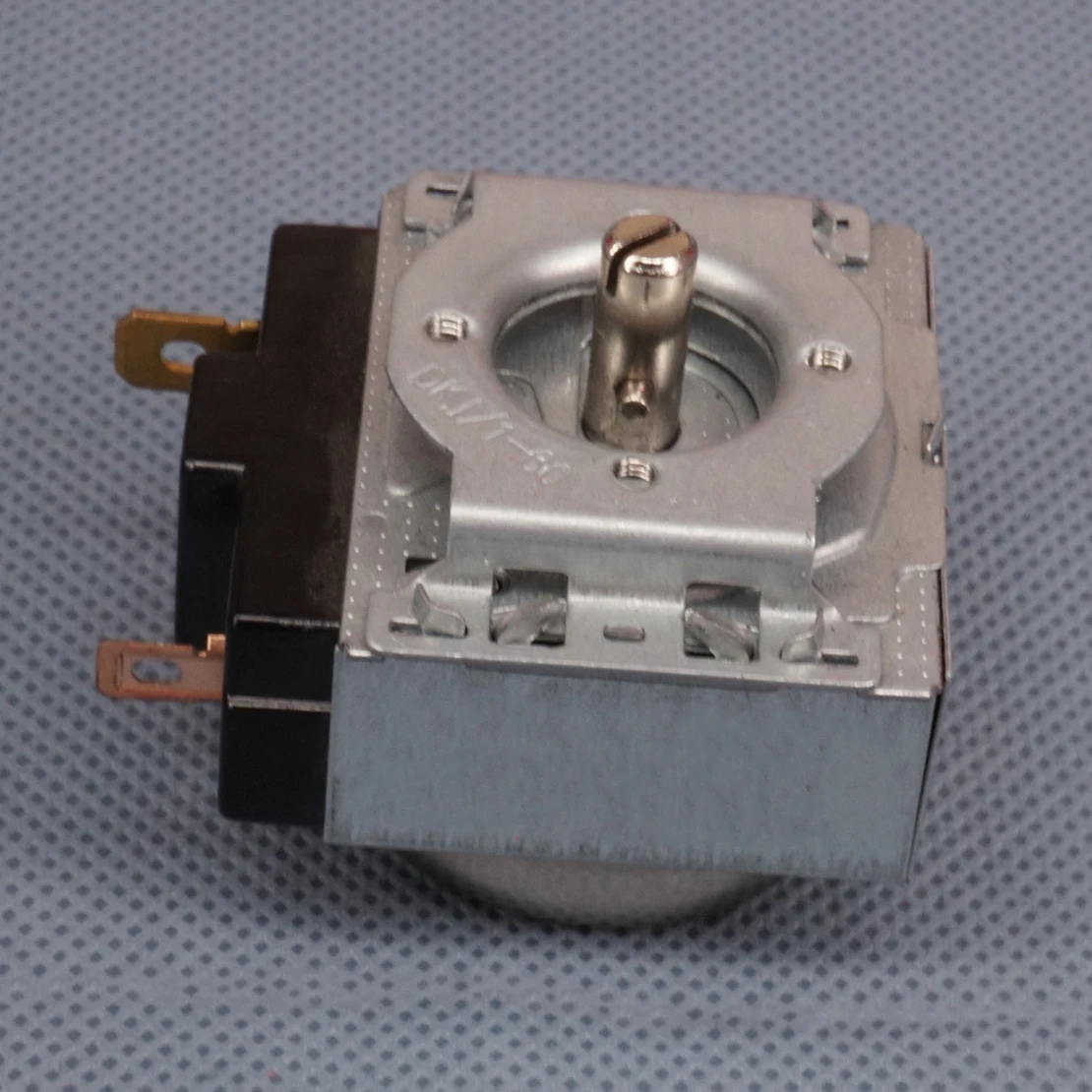 LETAOSK DKJ/1-60 60 Minutes 250V 15A Delay Timer Switch for Electronic Microwave Oven Cooker Tools
LETAOSK DKJ/1-60 60 Minutes 250V 15A Delay Timer Switch for Electronic Microwave Oven Cooker Tools