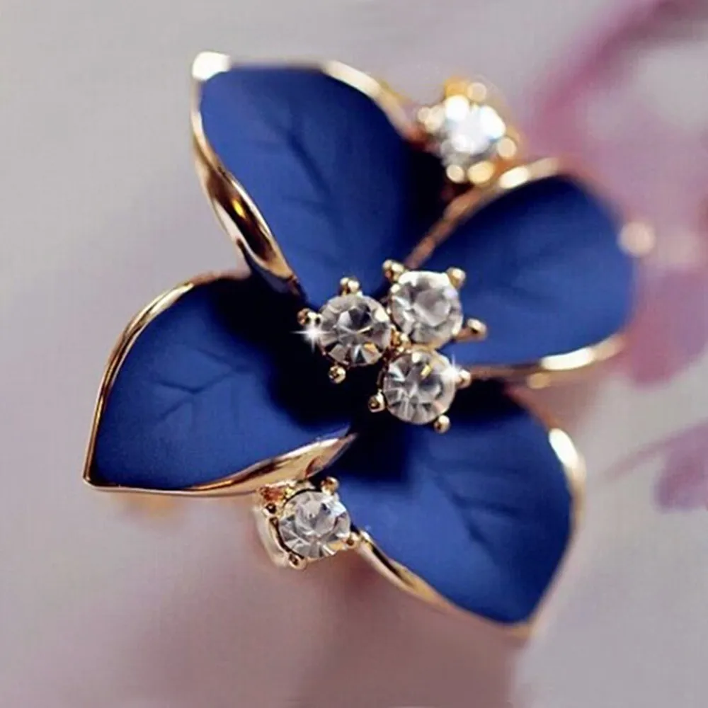 Image 2016 New Elegant noble blue flower ladies gold plated rhinestone stud earrings Pierced Earrings Brinco women free shipping E5