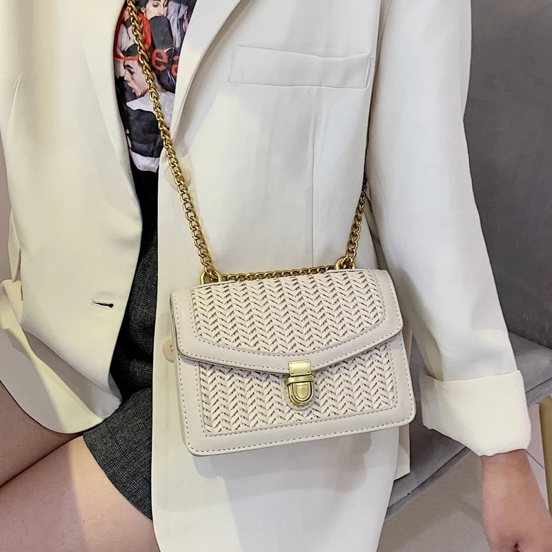 2019 Summer New Straw Flap Square bag Quality PU Leather Women's Designer Handbag Lock Chain Beach Travel Shoulder Crossbody Bag
2019 Summer New Straw Flap Square bag Quality PU Leather Women's Designer Handbag Lock Chain Beach Travel Shoulder Crossbody Bag