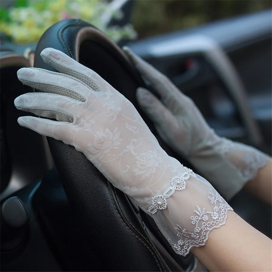 Women Touch Screen Sunscreen Ice Silk Gloves Fashion Summer Thin Section Lace Flower Breathable Gloves 3-MAJJ02
Women Touch Screen Sunscreen Ice Silk Gloves Fashion Summer Thin Section Lace Flower Breathable Gloves 3-MAJJ02