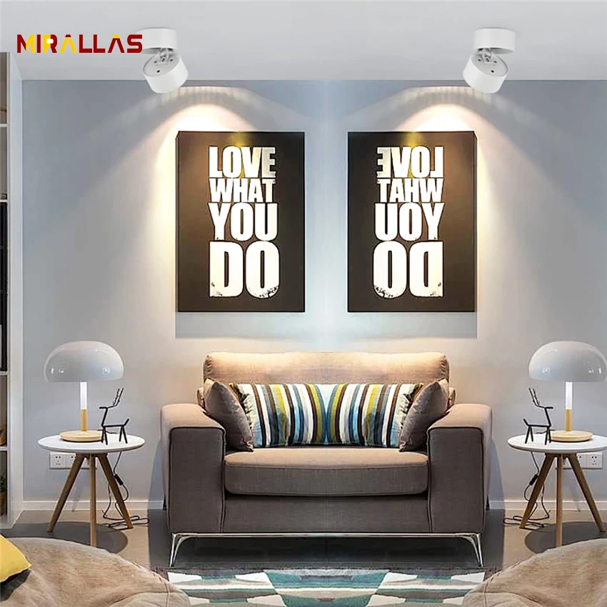 Modern Led Surface Mounted Ceiling Downlight Adjustable 90 degrees Spot light for Foyer Living Room Store Bedroom ML-24
Modern Led Surface Mounted Ceiling Downlight Adjustable 90 degrees Spot light for Foyer Living Room Store Bedroom ML-24