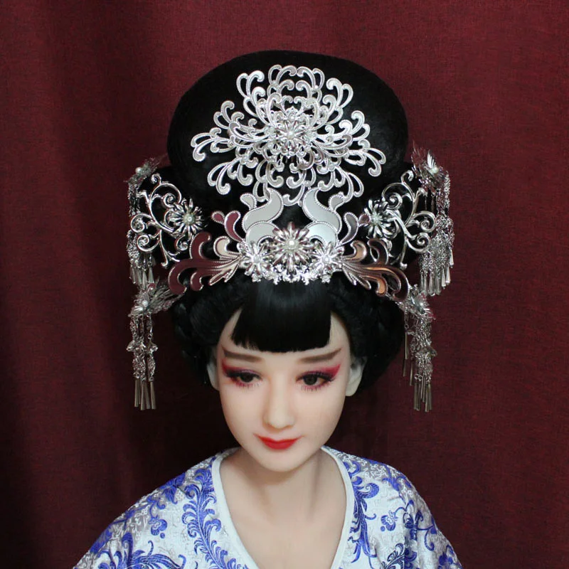 Chinese Minority Miao Group Hair Tiara Ethnic Style Miao Silver Hair Accessories Original Handmade Princess Empress Hair Tiara
Chinese Minority Miao Group Hair Tiara Ethnic Style Miao Silver Hair Accessories Original Handmade Princess Empress Hair Tiara