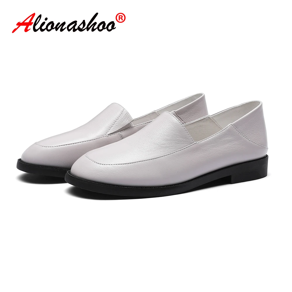 Women Flats Fashion Soft Genuine Leather Women Shoes Comfortable Moccasins Woman Shoes Casual Slip On Nurse Women Loafers 34-40
Women Flats Fashion Soft Genuine Leather Women Shoes Comfortable Moccasins Woman Shoes Casual Slip On Nurse Women Loafers 34-40