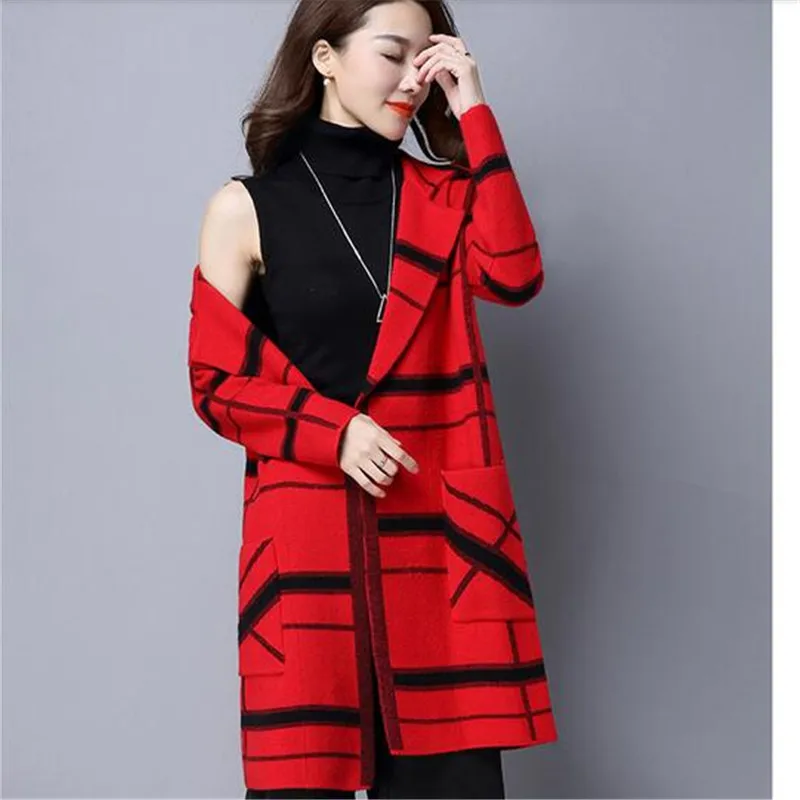 2017New Fashion Big Yards Women Medium Long Spring Coat Stripe Grid Lapel Long Sleeve Quality Knit CoatQ0124
2017New Fashion Big Yards Women Medium Long Spring Coat Stripe Grid Lapel Long Sleeve Quality Knit CoatQ0124