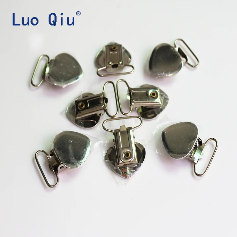 30 Pcs Enamel Heart Metal Suspender Clips for Baby Pacifiers Clips Holders 25mm Garment Clips
30 Pcs Enamel Heart Metal Suspender Clips for Baby Pacifiers Clips Holders 25mm Garment Clips