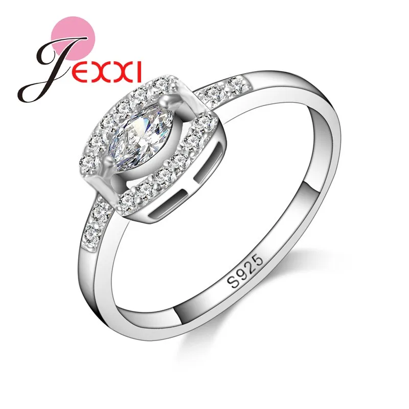 Eye-catching Big Shiny Crystal Rhinestone Women Finger Rings Stainless Logo Silver Jewelry Engagement Wedding Rings
Eye-catching Big Shiny Crystal Rhinestone Women Finger Rings Stainless Logo Silver Jewelry Engagement Wedding Rings