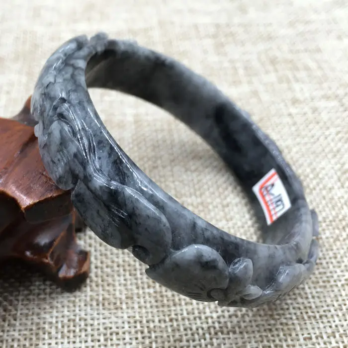 A-1197 Vintage Chinese Hand-carved Black Green Jadeite Jade Bangle Bracelet 59mm 28% 10.13
A-1197 Vintage Chinese Hand-carved Black Green Jadeite Jade Bangle Bracelet 59mm 28% 10.13