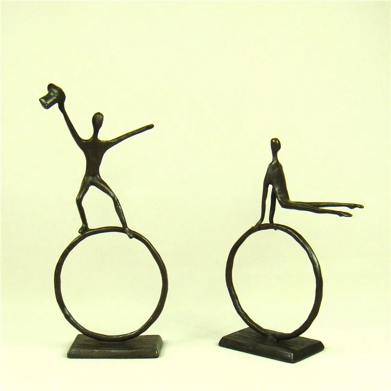 Unique Copper Circus Acrobat Figurine Handmade Metal Carnival Gymnast Miniature Festival Decor Gift Craft Ornament Accessories
Unique Copper Circus Acrobat Figurine Handmade Metal Carnival Gymnast Miniature Festival Decor Gift Craft Ornament Accessories
