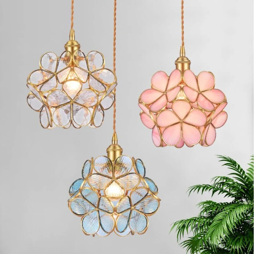 Nordic chandelier designer art wedding decoration lamp single head copper chandelier bedside restaurant lamp postmodern LED ligh
Nordic chandelier designer art wedding decoration lamp single head copper chandelier bedside restaurant lamp postmodern LED ligh