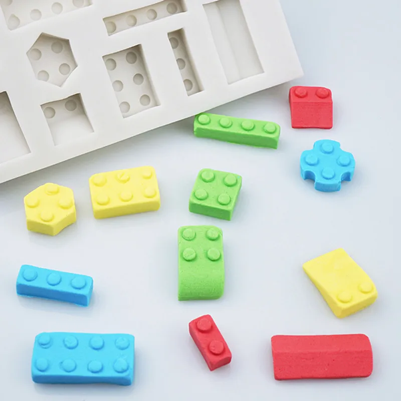 New building blocks silicone mold DIY fondant mousse biscuit mold chocolate jelly dry Pez mold
New building blocks silicone mold DIY fondant mousse biscuit mold chocolate jelly dry Pez mold
