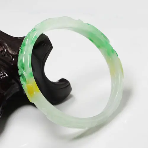 free shipping 01807 Beautiful Hand-carved Emerald Green Jadeite Jade Gems Bracelet Bangle
free shipping 01807 Beautiful Hand-carved Emerald Green Jadeite Jade Gems Bracelet Bangle