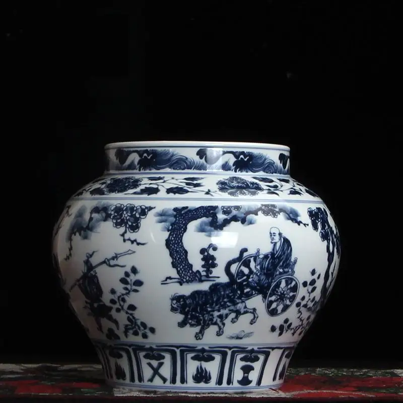 Jingdezhen ceramic Chinese Classical Ming And Qing Dynasties Gugui Zi Storage Tank Blue And White Vase Antique collection vase
Jingdezhen ceramic Chinese Classical Ming And Qing Dynasties Gugui Zi Storage Tank Blue And White Vase Antique collection vase