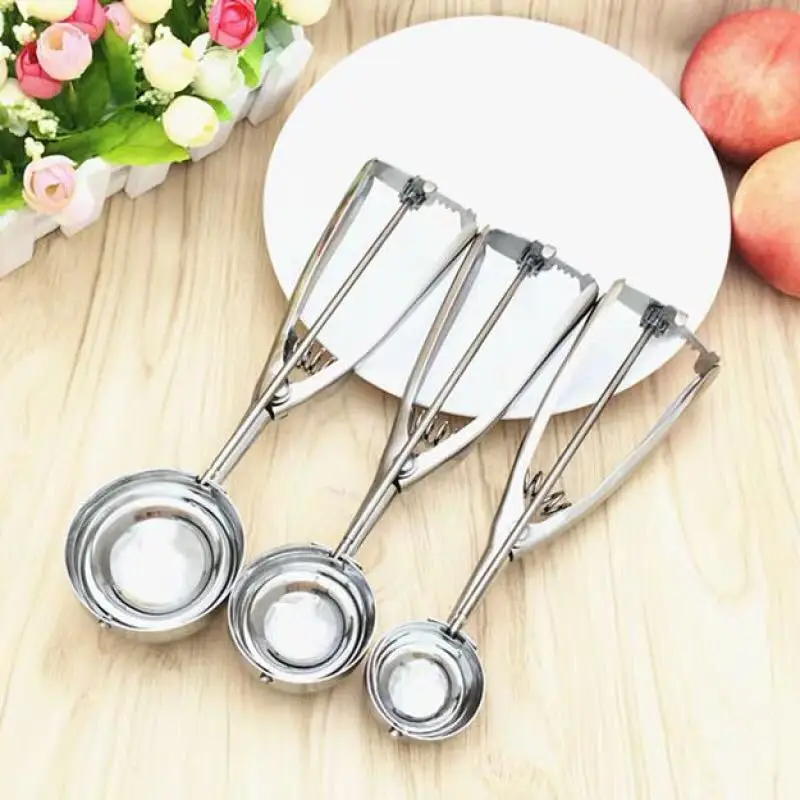 High Quality Stainless Steel Spoon Ice Cream Scoop Watermelon Fruit Digging Ball Spoon Spring Handle Kitchen Accessories
High Quality Stainless Steel Spoon Ice Cream Scoop Watermelon Fruit Digging Ball Spoon Spring Handle Kitchen Accessories
