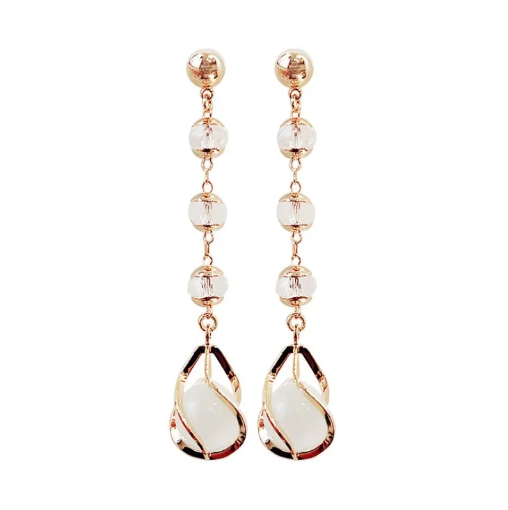 Temperament long crystal opal earrings crystal from Swarovski personality 925 silver needle earrings simple tassel earrings
Temperament long crystal opal earrings crystal from Swarovski personality 925 silver needle earrings simple tassel earrings