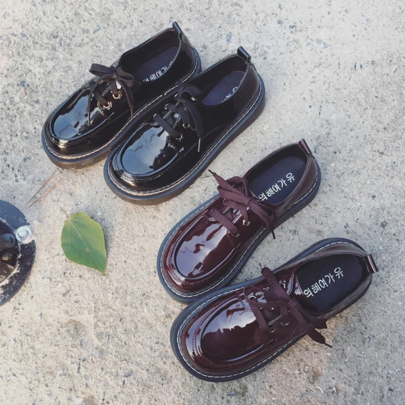 Harajuku casual soft girl wild low heel small shoes female 2019 spring new student patent leather retro female flat shoes
Harajuku casual soft girl wild low heel small shoes female 2019 spring new student patent leather retro female flat shoes