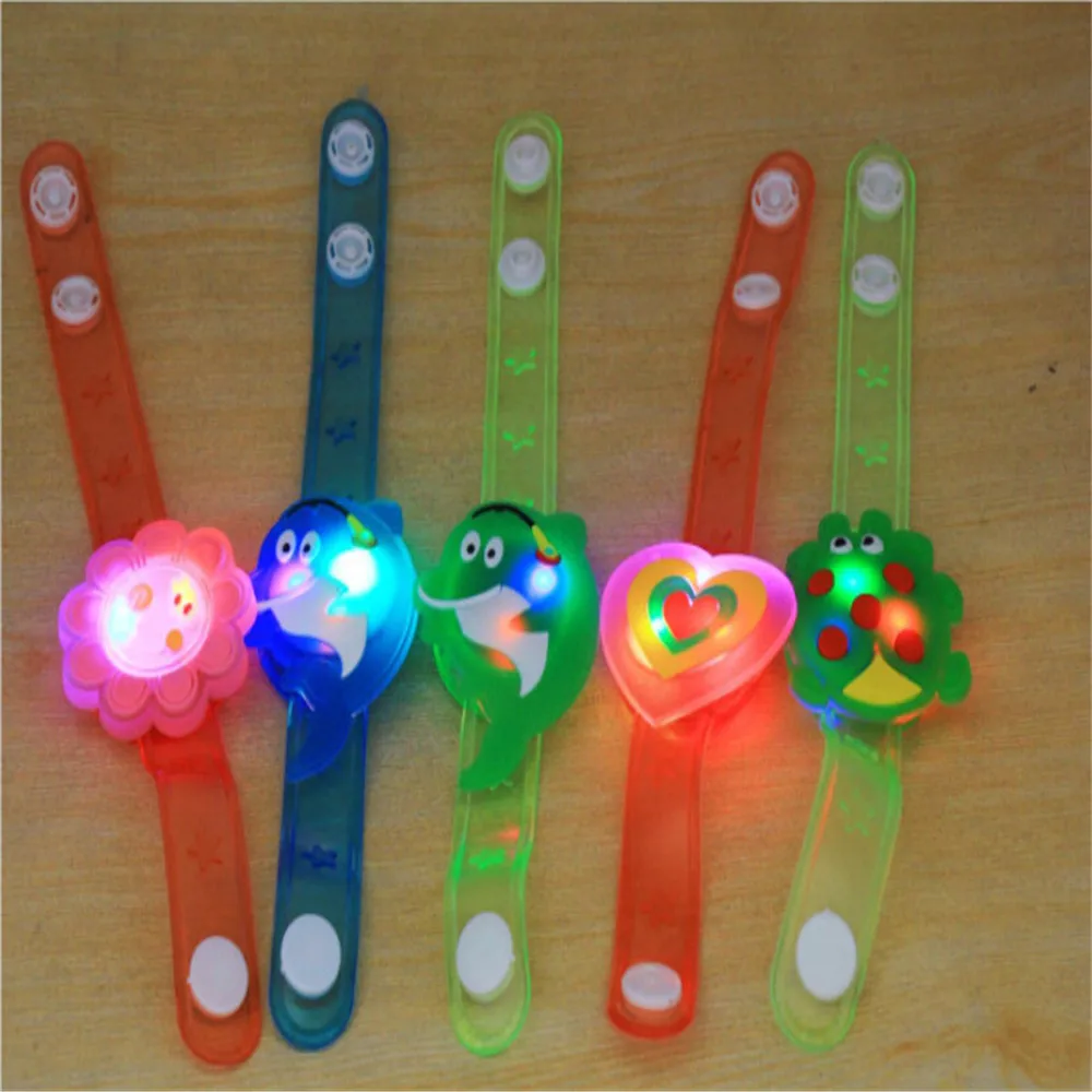 2018 Multicolor Light Flash Toys Wrist Hand Take Dance Party High Quality Dinner Party Gift For Kid Random LED ColorLamps Light
2018 Multicolor Light Flash Toys Wrist Hand Take Dance Party High Quality Dinner Party Gift For Kid Random LED ColorLamps Light