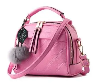 Women's bags 2018 new women's bag handbag fashion one-shoulder bag slung over small bag tassel
Women's bags 2018 new women's bag handbag fashion one-shoulder bag slung over small bag tassel
