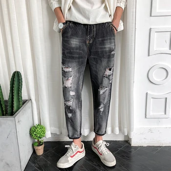 2019 Summer Korean Version Of The New TideMen'sPendantWideLegHandsomeTHole Nine Points Loose Straight Harajuku Solid Color Jeans
2019 Summer Korean Version Of The New TideMen'sPendantWideLegHandsomeTHole Nine Points Loose Straight Harajuku Solid Color Jeans