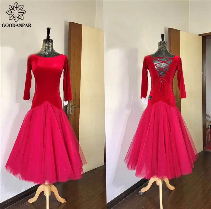 GOODANPAR Ballroom Dance Competition Dresses Long Sleeves Backless Silk Velvet Ballroom Dance Wear Waltz Flamenco Tango Costume
GOODANPAR Ballroom Dance Competition Dresses Long Sleeves Backless Silk Velvet Ballroom Dance Wear Waltz Flamenco Tango Costume
