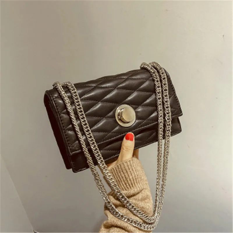 Ins net red chain bag fashion Korean version of the wild single shoulder Messenger bag embroidery line Lingge small square bag
Ins net red chain bag fashion Korean version of the wild single shoulder Messenger bag embroidery line Lingge small square bag