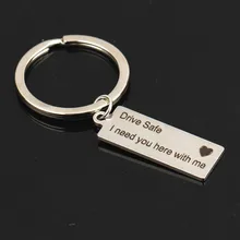 LOULEUR Personalized Stainless Steel Keychain Drive Safe I need you here with me Gold Silver Rose Gold Heart Key Chain Key Rings 
LOULEUR Personalized Stainless Steel Keychain Drive Safe I need you here with me Gold Silver Rose Gold Heart Key Chain Key Rings