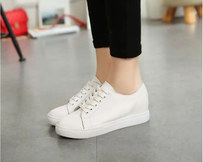 Hot!2018 New Increased within the end women shoes white shoes leather thick bottom with leather Plate shoes ,Free shipping
Hot!2018 New Increased within the end women shoes white shoes leather thick bottom with leather Plate shoes ,Free shipping