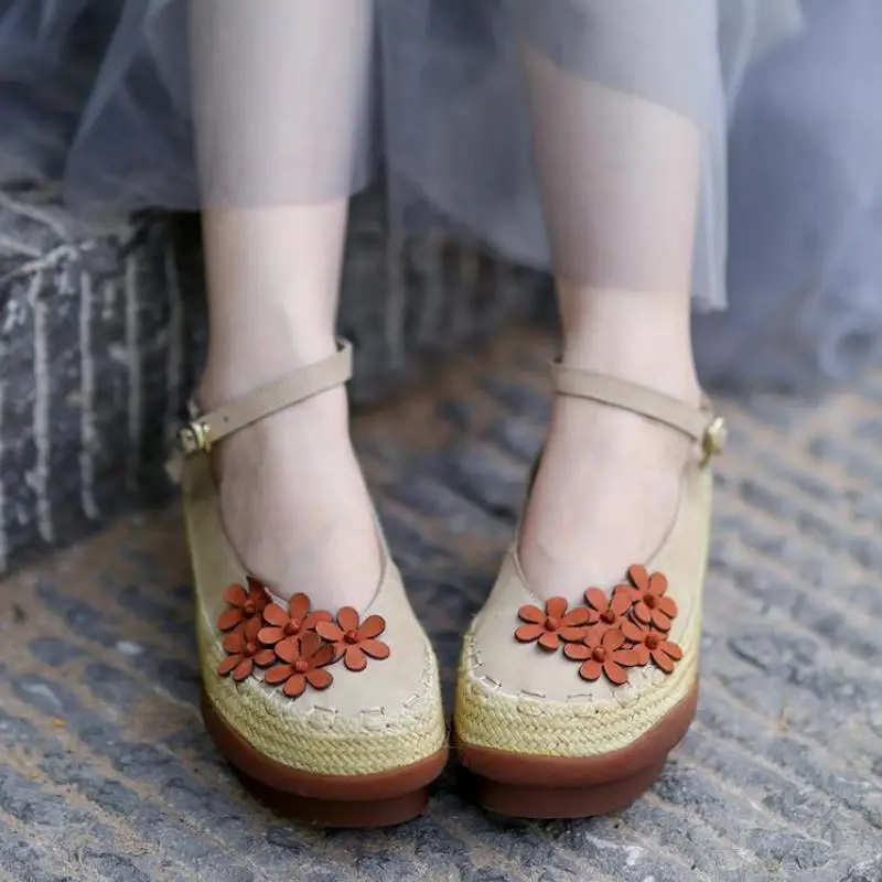 Women Leather Pumps Beige Wedge Shoes Autumn 2019 Handmade Genuine Leather Women 4 Cm Low Heel Shoes Mary Jane Pumps Women Retro
Women Leather Pumps Beige Wedge Shoes Autumn 2019 Handmade Genuine Leather Women 4 Cm Low Heel Shoes Mary Jane Pumps Women Retro
