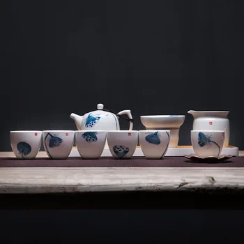 Hand-painted green-load tea set white porcelain kung fu tea set ceramic teapot tea cups 6 people custom logo
Hand-painted green-load tea set white porcelain kung fu tea set ceramic teapot tea cups 6 people custom logo