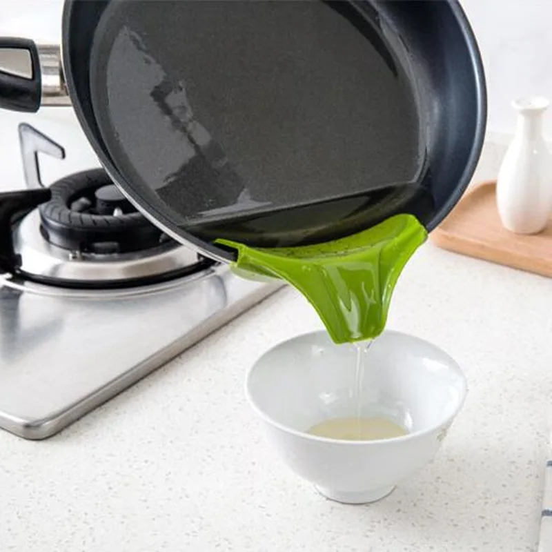 IVYSHION Home Kitchen Supplies Anti-spill Useful Pour Soup Tool Silicone Liquid Funnel Diversion Mouth Kitchen Tools
IVYSHION Home Kitchen Supplies Anti-spill Useful Pour Soup Tool Silicone Liquid Funnel Diversion Mouth Kitchen Tools