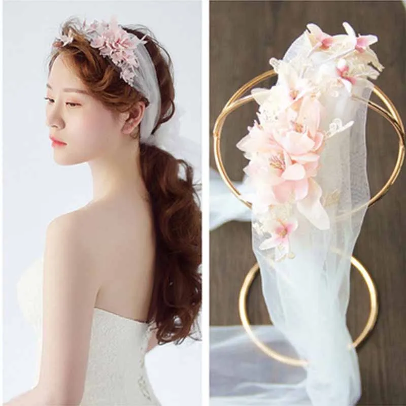 New Fashion Long Tulle Veils Women Girl Veil Sash Headband Headpiece Pink Flower Garland Bridal Wedding Hair Accessories SL
New Fashion Long Tulle Veils Women Girl Veil Sash Headband Headpiece Pink Flower Garland Bridal Wedding Hair Accessories SL