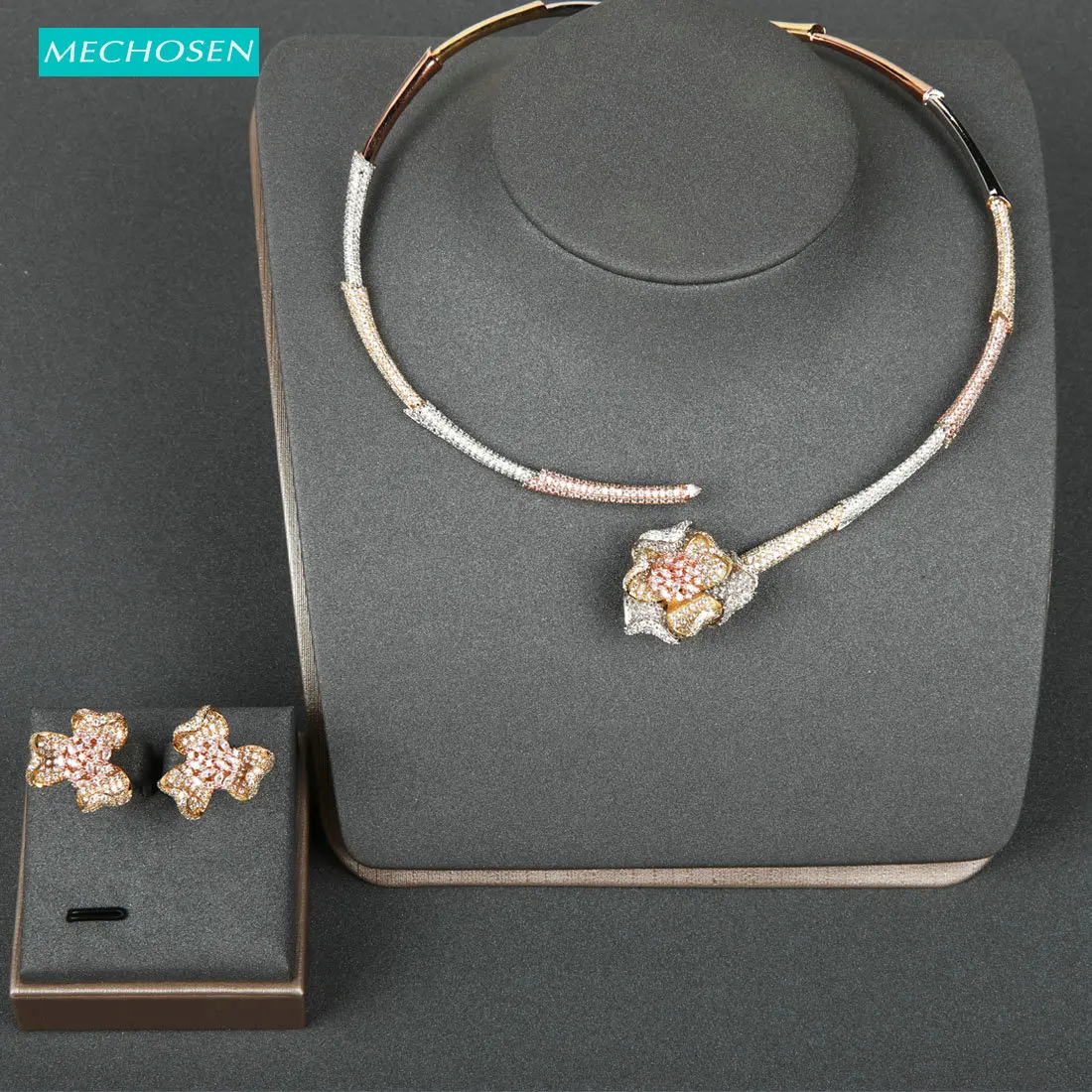 MECHOSEN Exquisite Luxury Rose Shape Jewelry Flower Petal Earring Necklace Zircon 3 Tons Copper Sets Bride Wedding Best Gift Set
MECHOSEN Exquisite Luxury Rose Shape Jewelry Flower Petal Earring Necklace Zircon 3 Tons Copper Sets Bride Wedding Best Gift Set