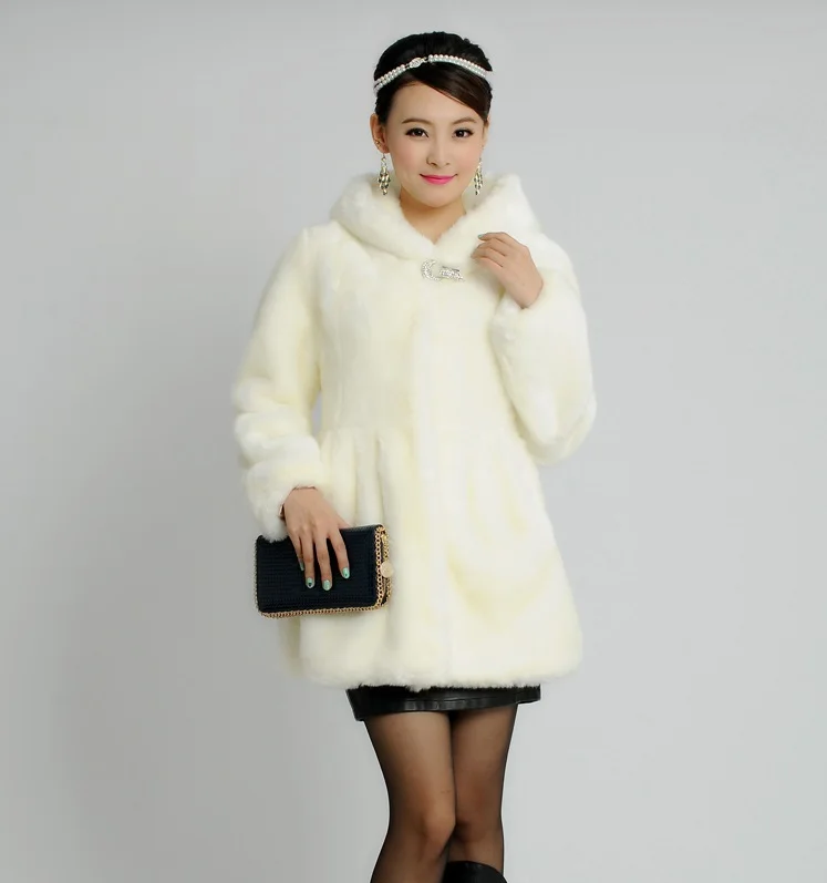2017 autumn winters faux mink coat middle-aged rabbit hair cultivate long hooded faux fur plus size
2017 autumn winters faux mink coat middle-aged rabbit hair cultivate long hooded faux fur plus size