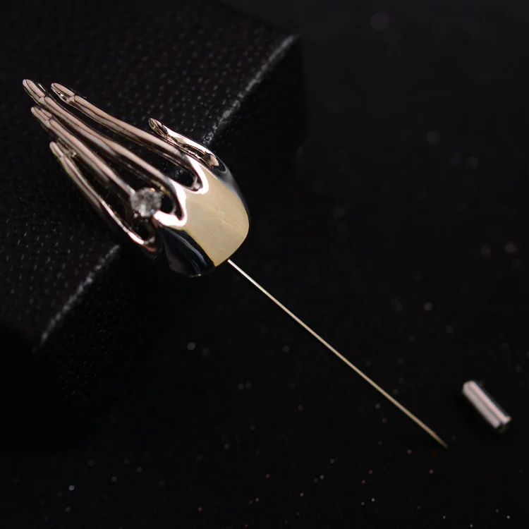7 hand lapel pin
