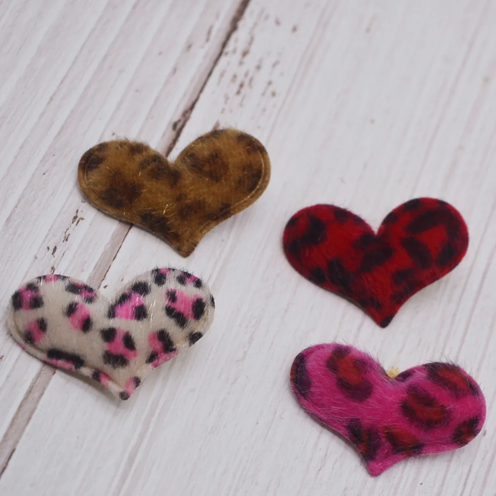 Mink Fur Leopard Heart Padded Patches, Appliques for Clothes, Sewing Supplies Decoration, 3.8*3cm, 40 PCs/Lot
Mink Fur Leopard Heart Padded Patches, Appliques for Clothes, Sewing Supplies Decoration, 3.8*3cm, 40 PCs/Lot