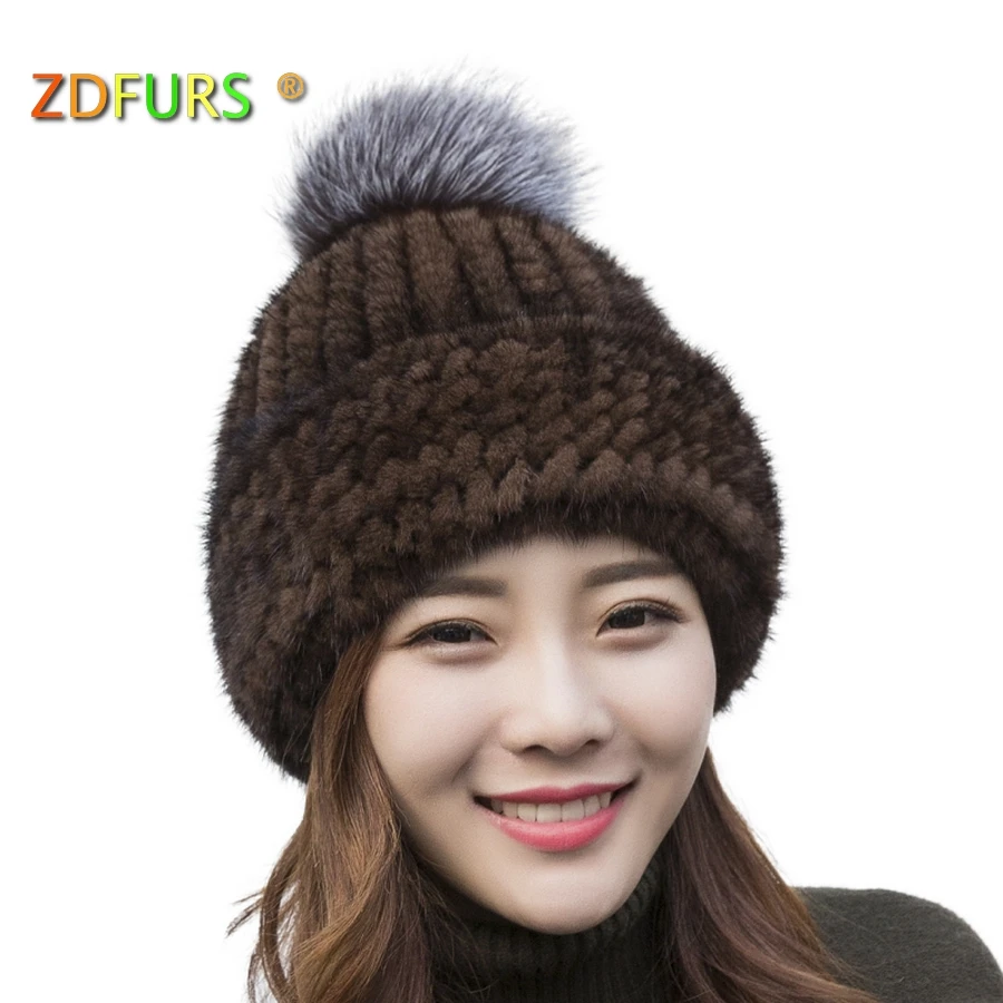 ZDFURS *Hot sale real mink fur closely woven thick hat cap for women winter fox fur Pompom on the top LOVELINESS high quality
ZDFURS *Hot sale real mink fur closely woven thick hat cap for women winter fox fur Pompom on the top LOVELINESS high quality