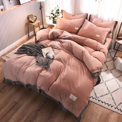 Winter 4pcs Crystal Flannel Solid thick Bedding set Winter Warm A/B side High quality Duvet cover set Bed Sheet Queen King size
Winter 4pcs Crystal Flannel Solid thick Bedding set Winter Warm A/B side High quality Duvet cover set Bed Sheet Queen King size